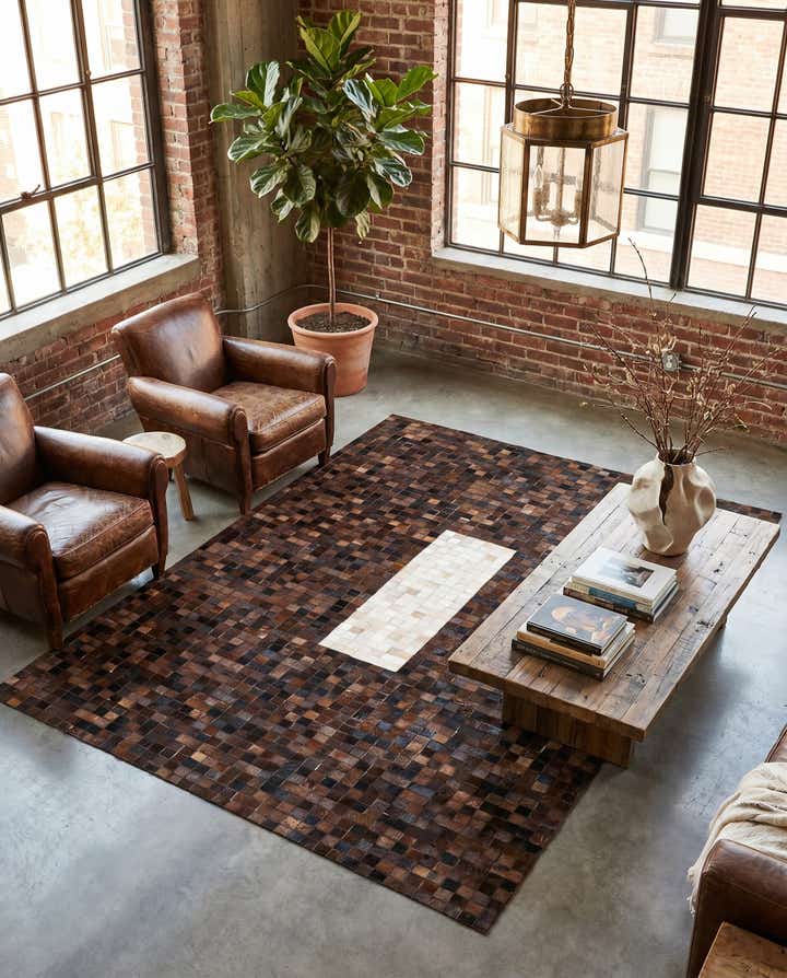 5' 1 x 8' Cowhide Stocks Rug
