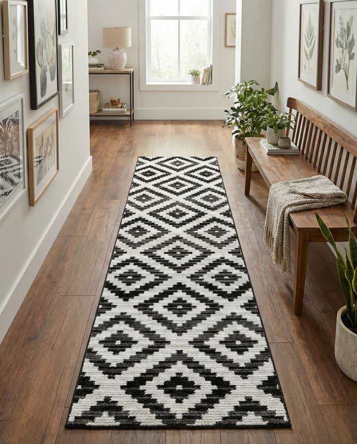 2' 7 x 10' Odyssey Runner Rug