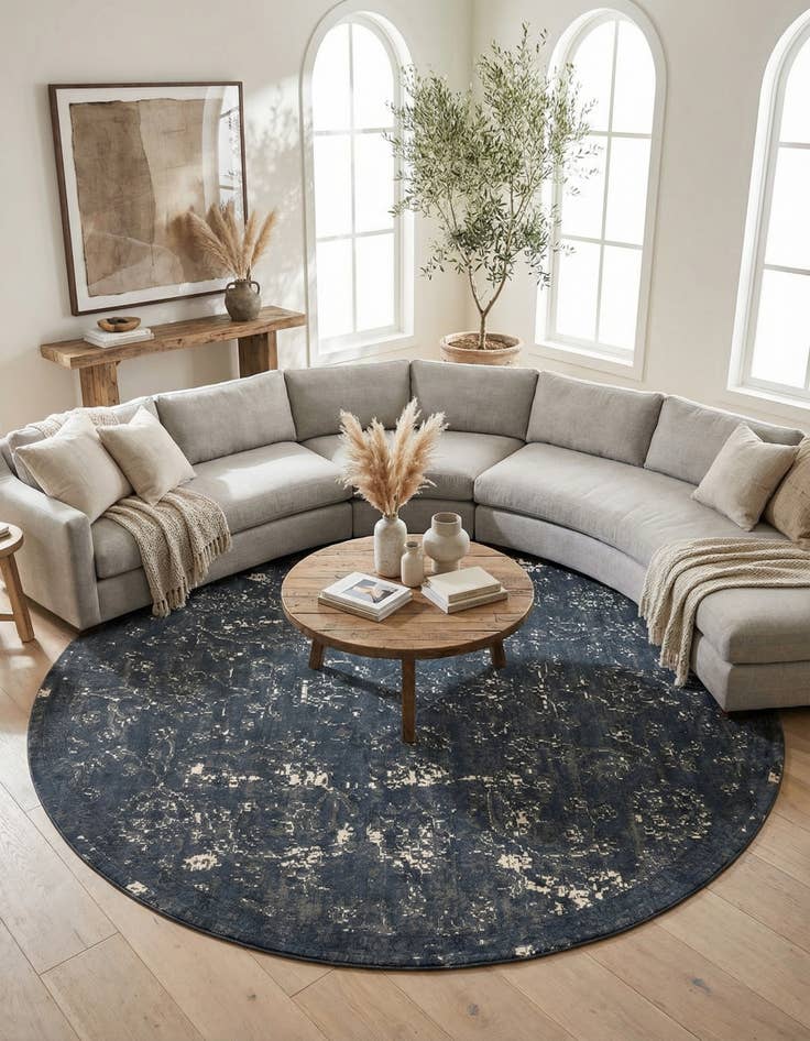 Detail image of 13' x 13' Oregon Round Rug