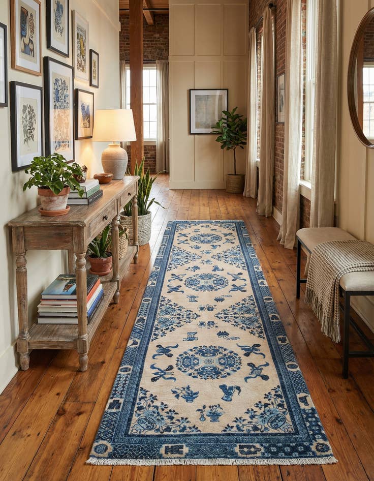 Detail image of 3' 3 x 11' 10 Boutique Runner Rug