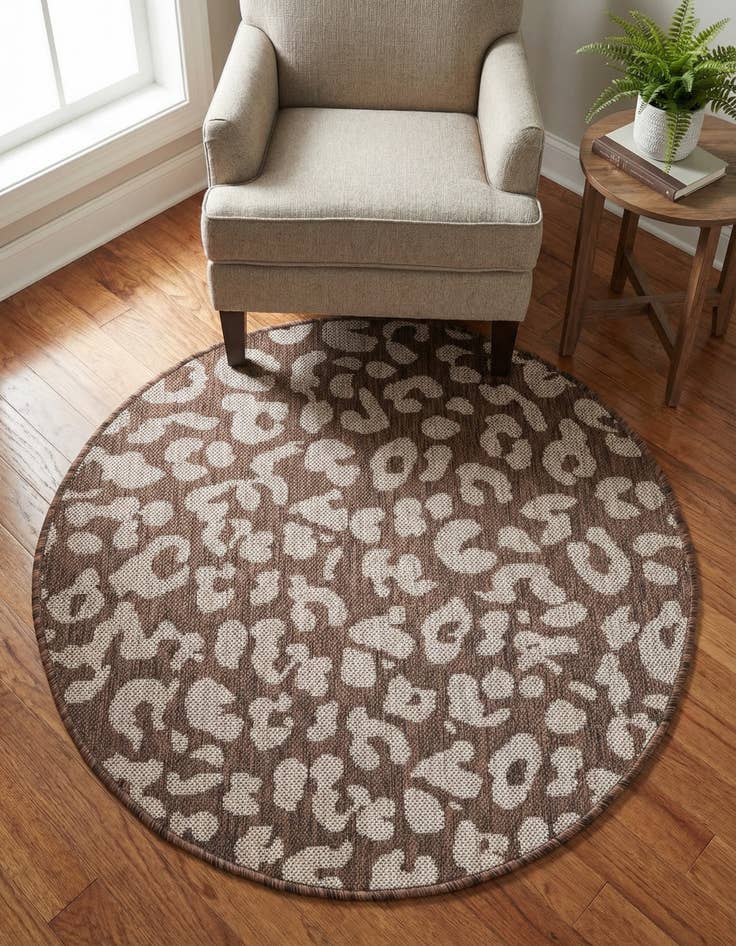 Detail image of 3' x 3'  Washable Safari Indoor / Outdoor Round Rug