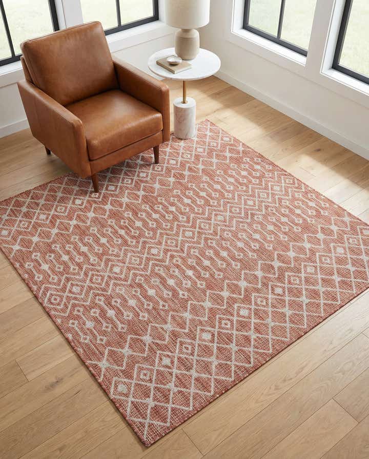 5' 3 x 5' 3 Easy-Clean Lattice Indoor / Outdoor Square Rug