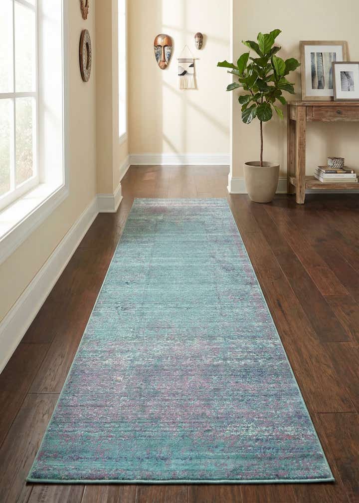 2' 7 x 9' 10 Aqua Runner Rug