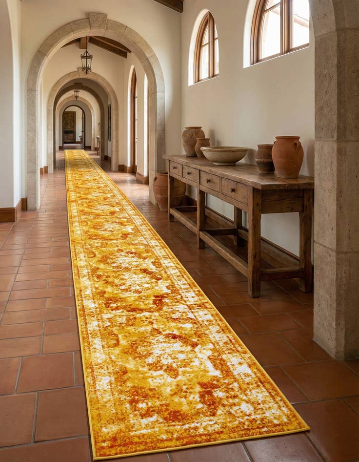 Detail image of 3' 3 x 19' 8 Monaco Runner Rug