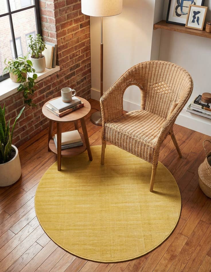 Detail image of 3' 7 x 3' 7 SoHo Round Rug