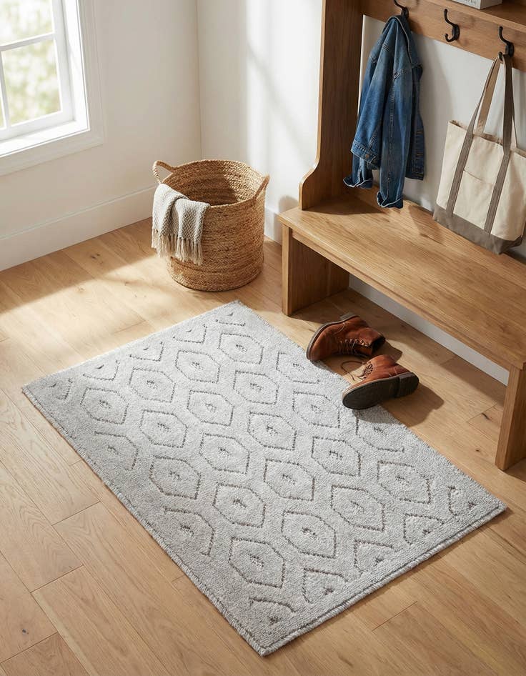 Detail image of 2' x 3'  Washable Trellis Textured Indoor / Outdoor Rug