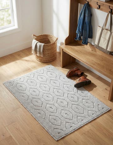 2' x 3' Easy-Clean Trellis Textured Indoor / Outdoor Rug