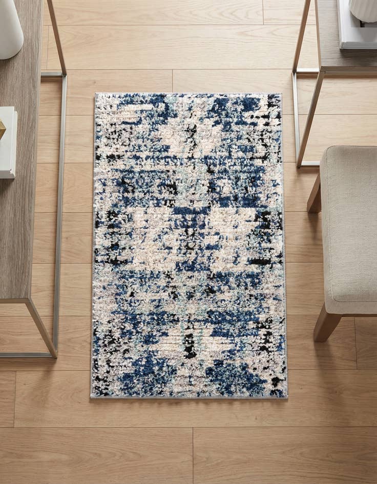 Detail image of 2' x 3' Tucson Rug