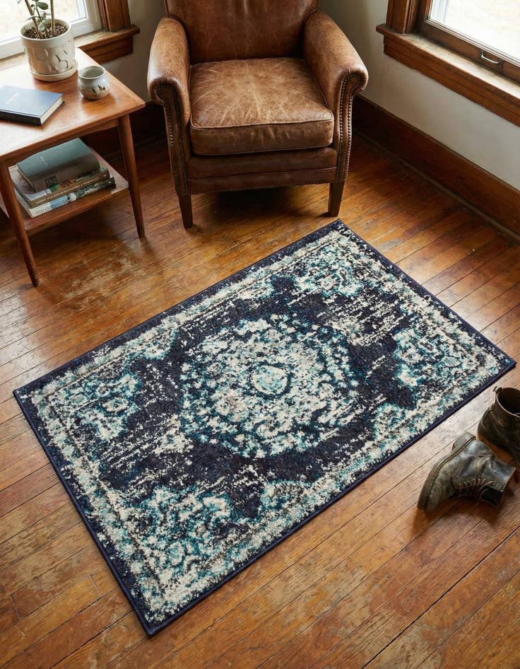 Detail image of 2' x 3' Madeline Rug