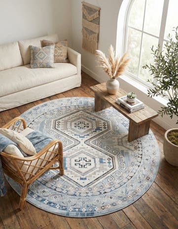 7' 10 x 7' 10 Charlotte Round Rug
