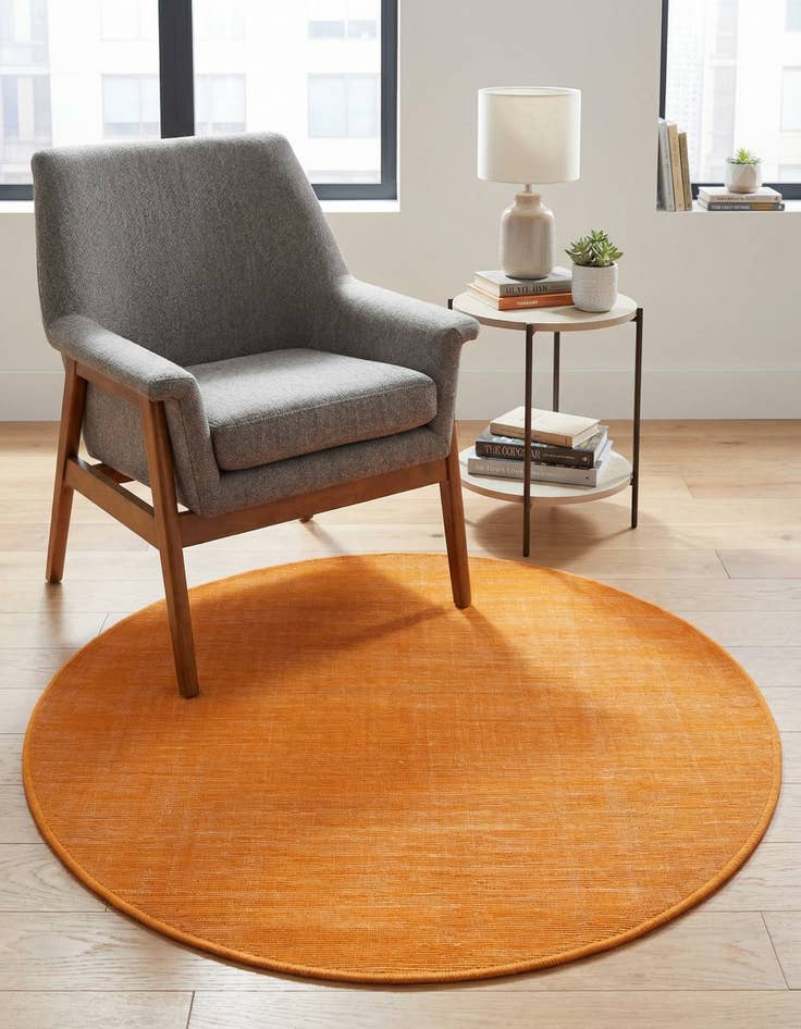 Detail image of 3' 7 x 3' 7 SoHo Round Rug