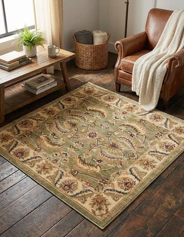 Green Classic Agra Square Rug