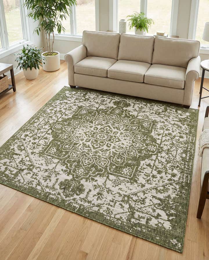 7' 10 x 7' 10 Easy-Clean Jill Zarin Dubai Indoor / Outdoor Square Rug