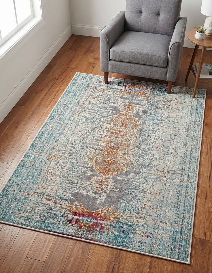 Detail image of 3' 7 x 5' 3 Budapest Rug