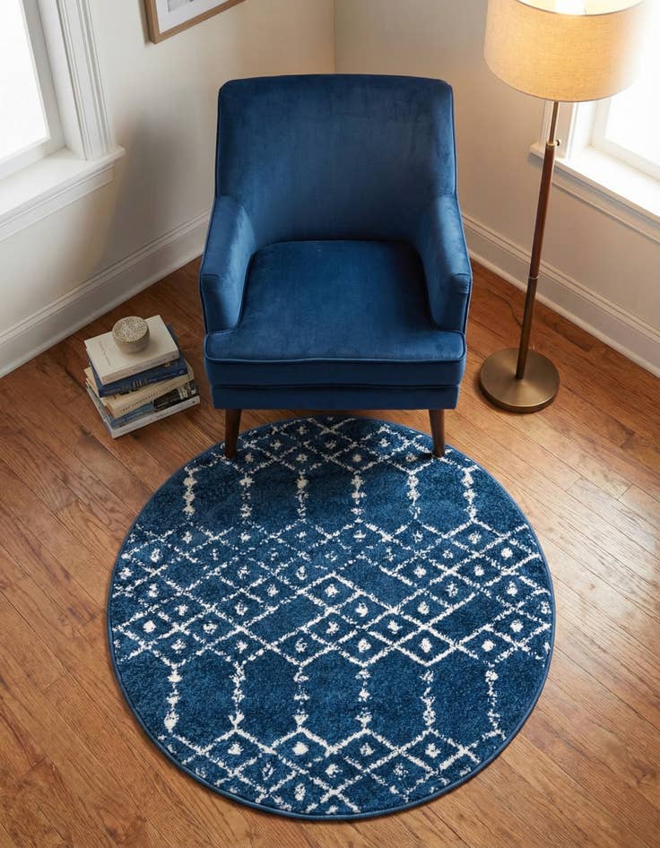 Detail image of 3' x 3' Paxon Trellis Round Rug