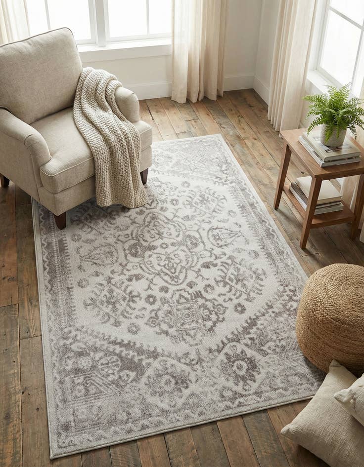 Detail image of 4' x 6' Oxford Rug