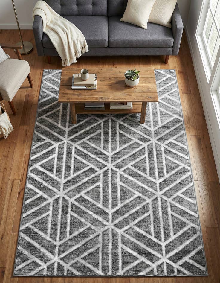 Detail image of 4' x 6' Lattice Trellis Rug