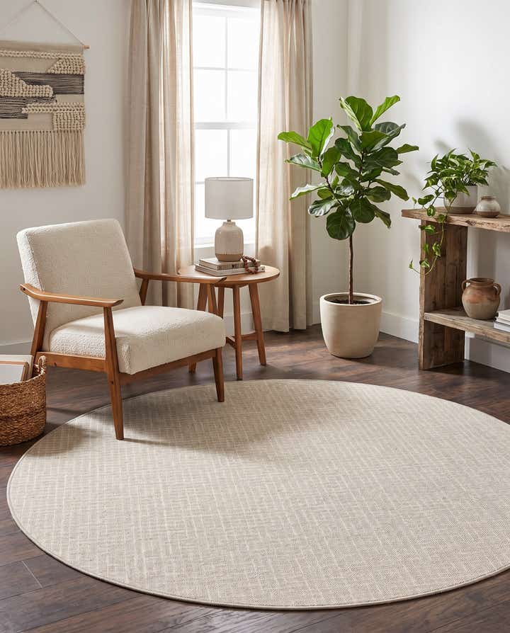 6' x 6' Easy-Clean Checkered Indoor / Outdoor Round Rug