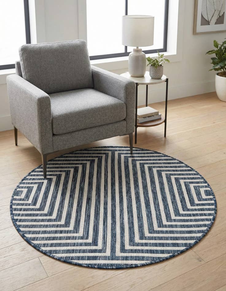 Detail image of 3' x 3' Easy-Clean Modern Indoor / Outdoor Round Rug