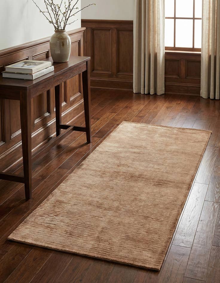 Detail image of 2' 8 x 5' Hand Knotted Darya Wool Rug