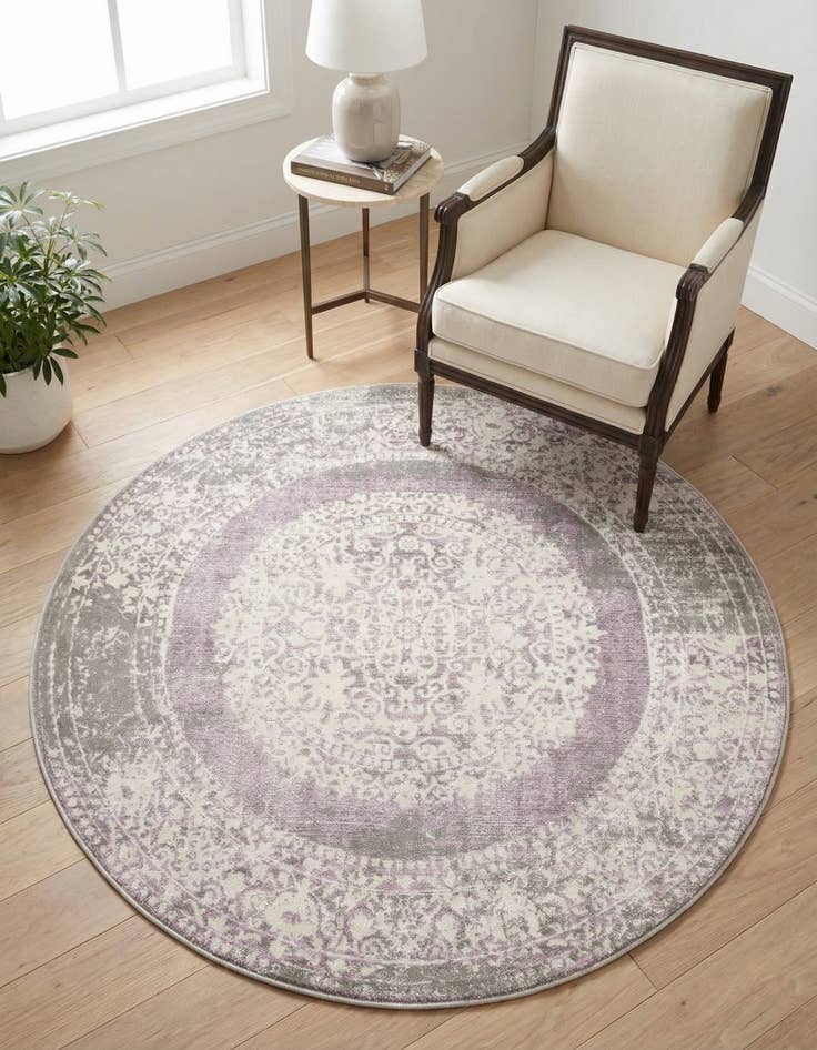 Detail image of 4' x 4' Modern Classical Round Rug