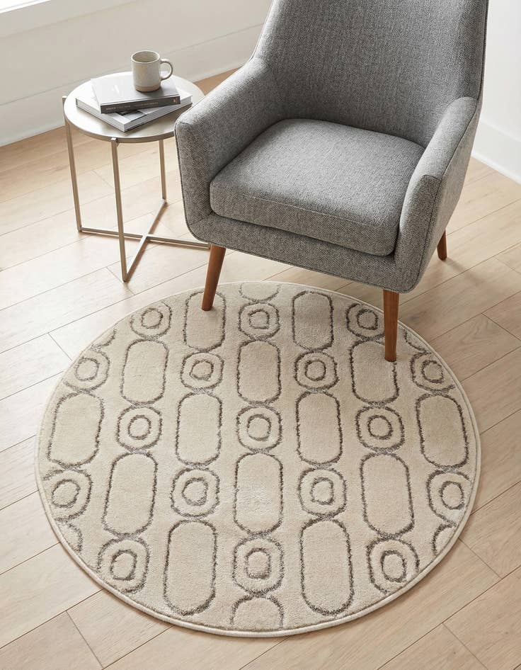 Detail image of 3' x 3' Vogue Geo Round Rug