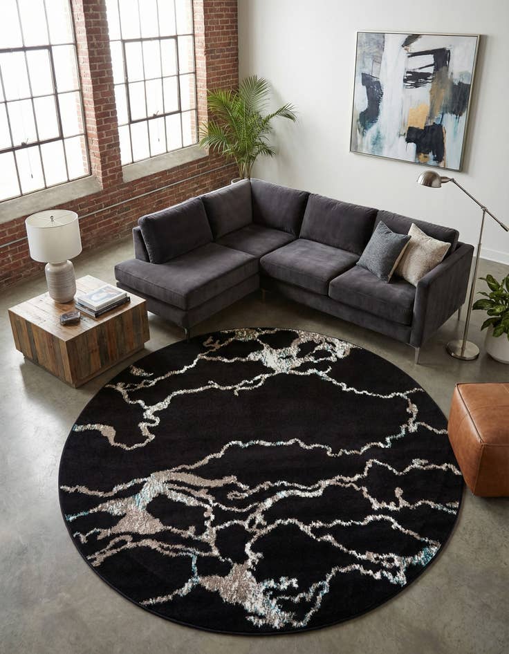 Detail image of 7' 10 x 7' 10 Carrington Round Rug