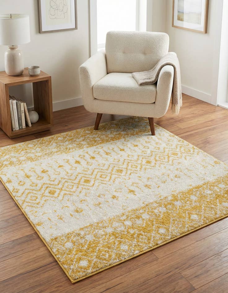 Detail image of 4' x 4' Moroccan Trellis Square Rug