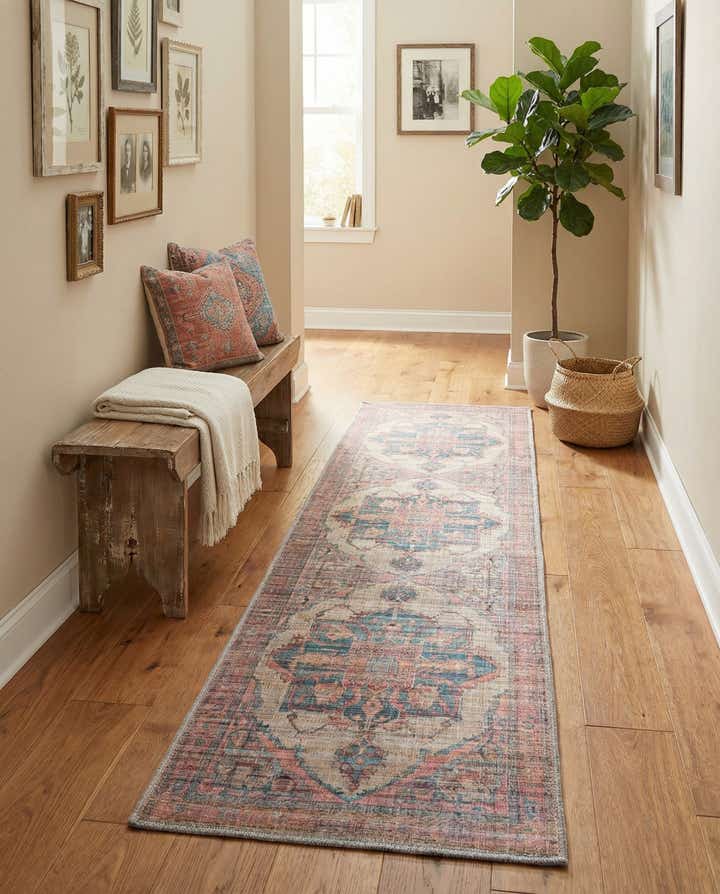 2' x 7' 10 Washable Nostalgia Runner Rug