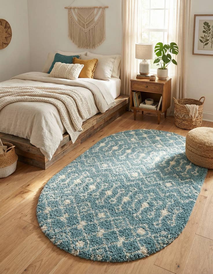 Detail image of 5' 3 x 8' Moroccan Trellis Shag Oval Rug