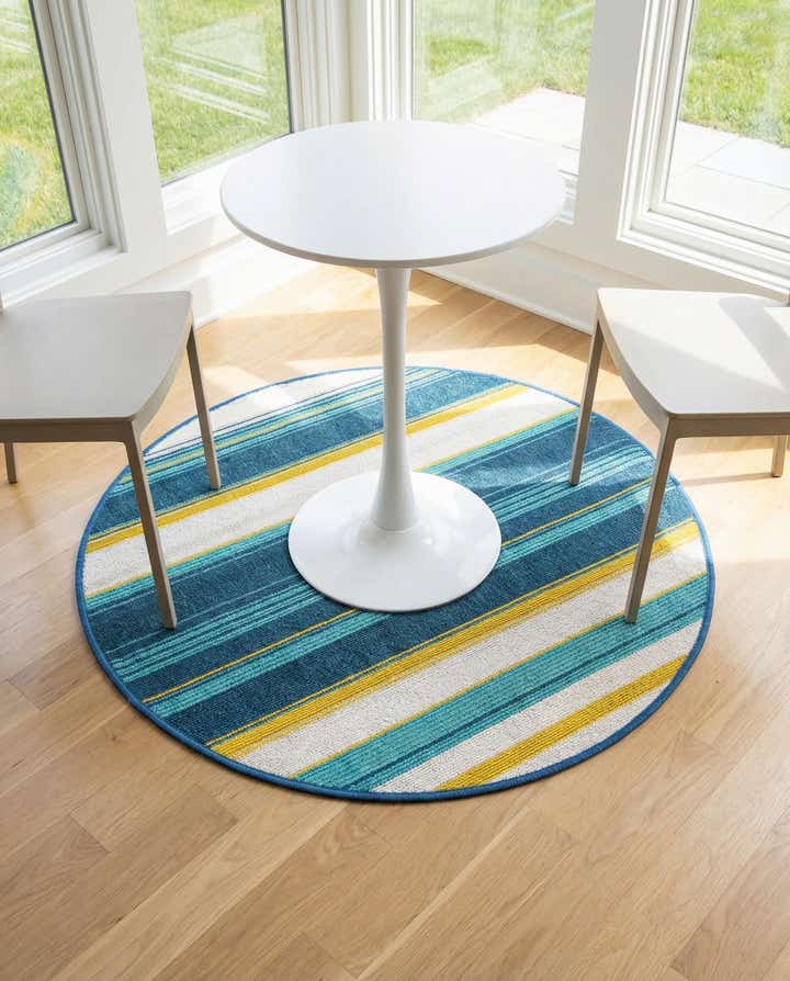 3' x 3' Easy-Clean Border Indoor / Outdoor Round Rug