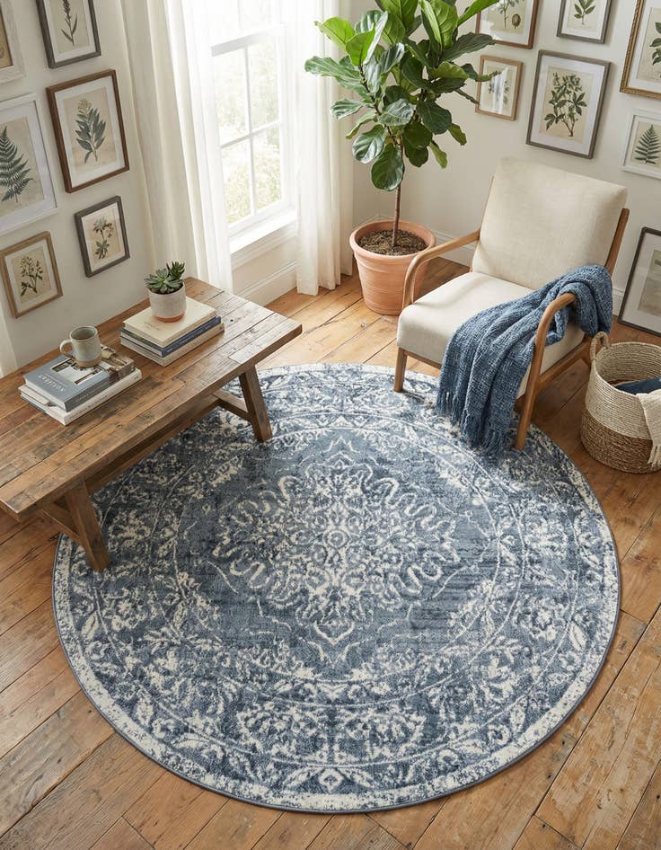 Detail image of 7' x 7' Oxford Round Rug