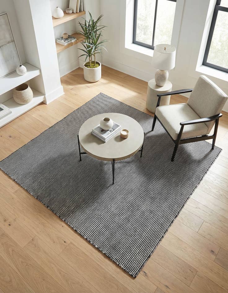 Detail image of  5' 1 x 5' 1  Washable Jill Zarin Palm Springs Indoor / Outdoor Square Rug