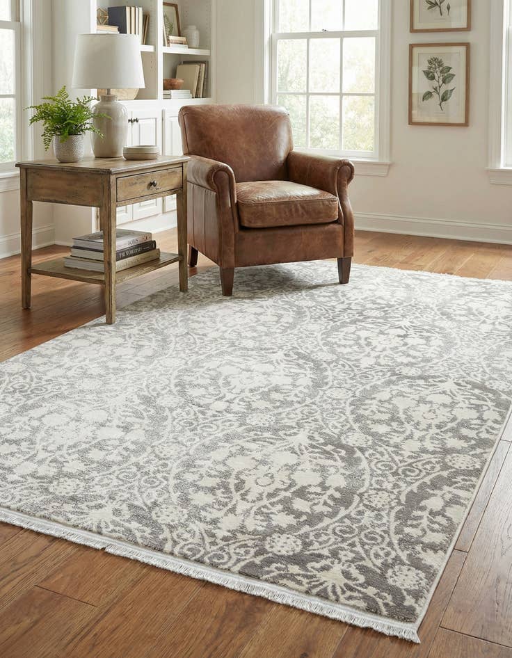 Detail image of  4' x 6' Modern Classical Rug