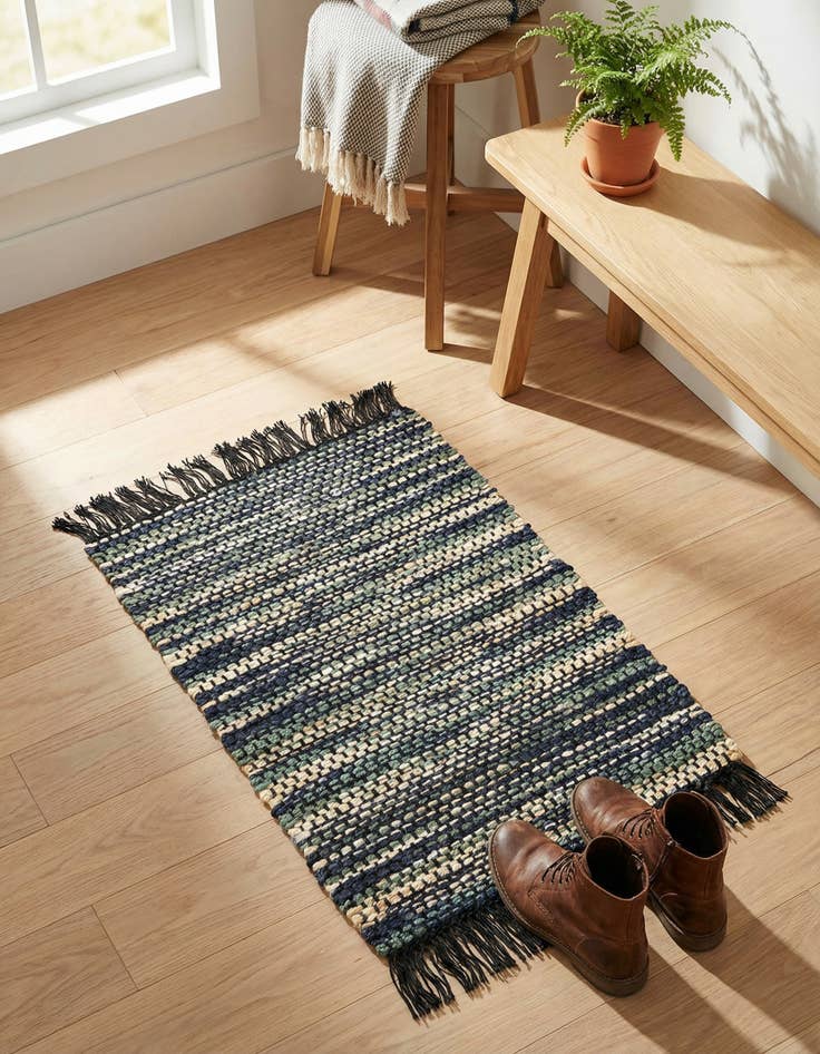 Detail image of 2' x 3' 1  Hand Woven Chunky Jute Rug