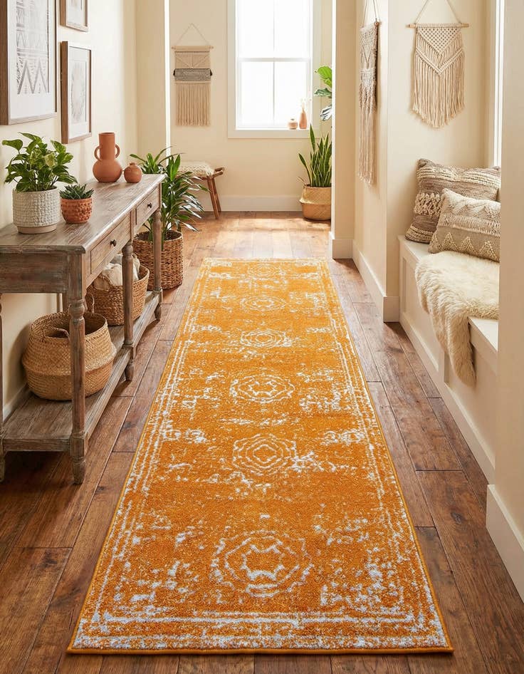 Detail image of 2' 7 x 10' Dover Runner Rug
