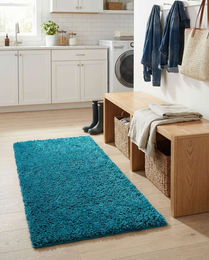 2' x 4' Solid Shag Runner Rug