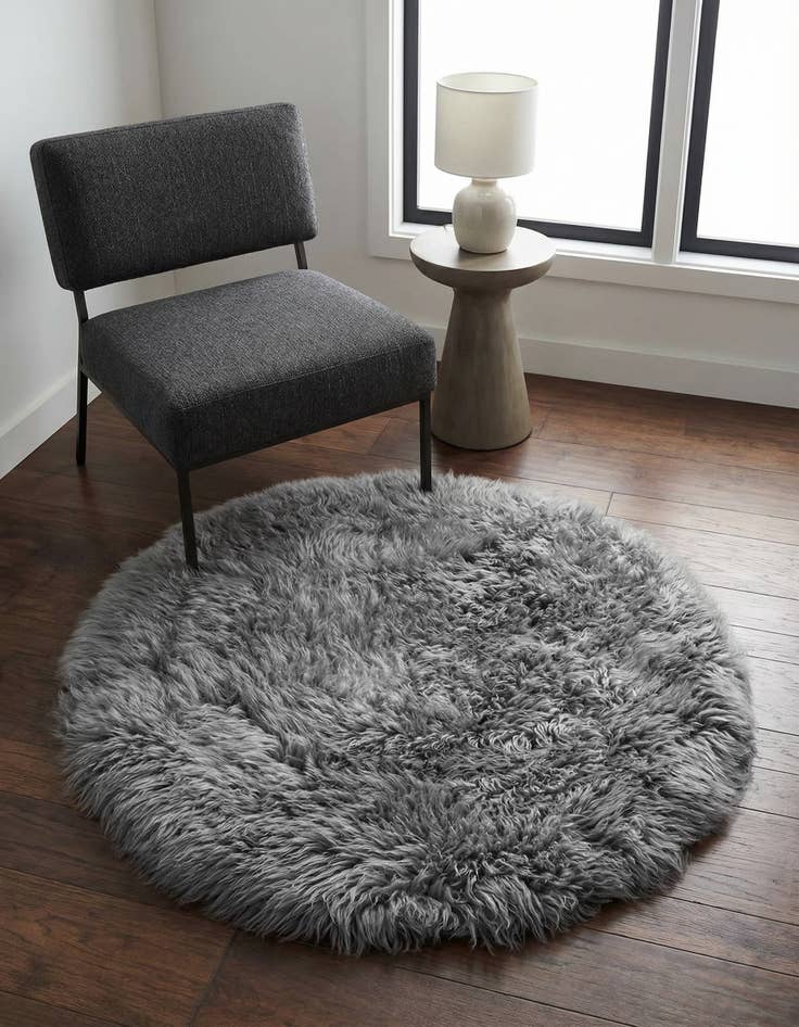 Detail image of 3' x 3' Sheepskin Round Rug