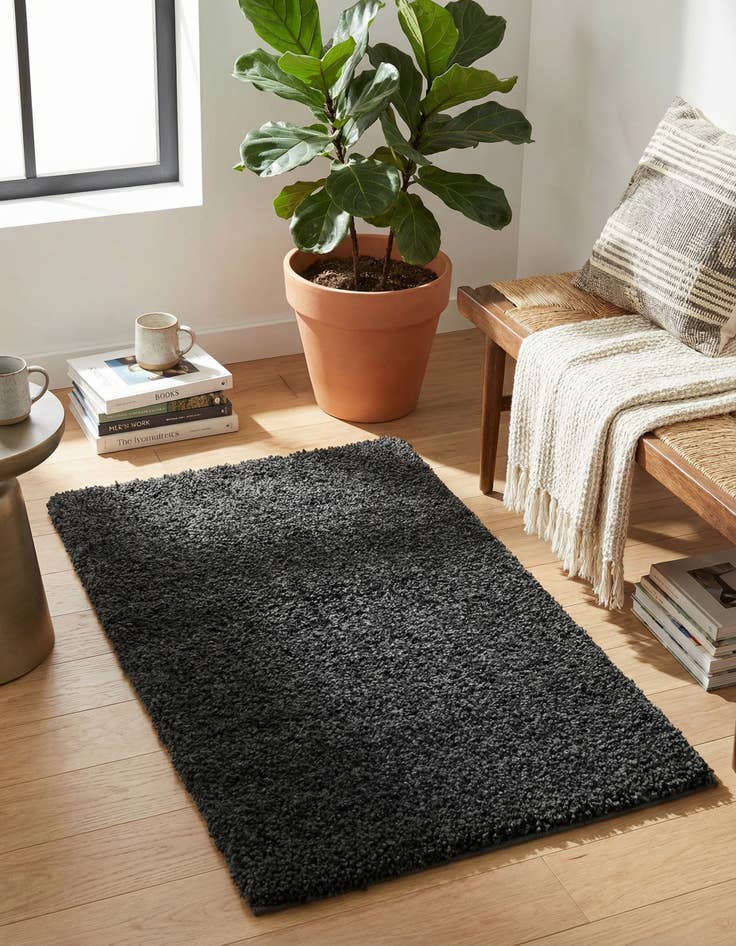 Detail image of 2' 2 x 3' Solid Frieze Rug