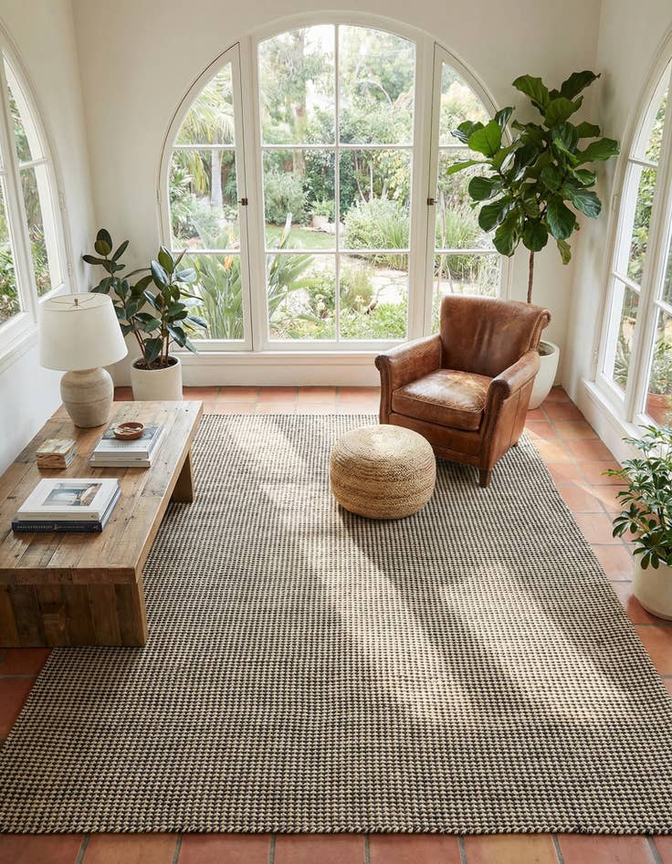 Detail image of 7' 10 x 10' Hand Woven Laurel Handwoven Jute Rug