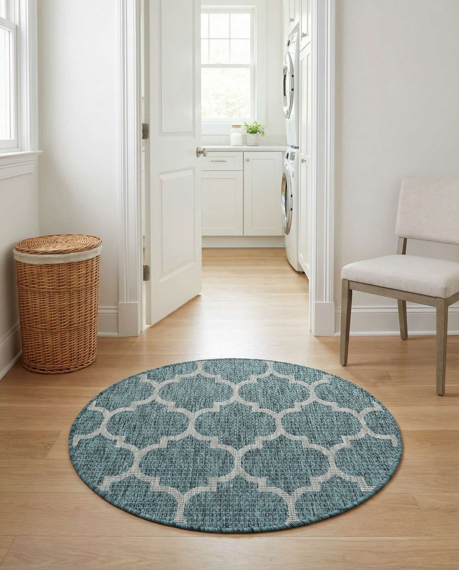 3' x 3' Easy-Clean Trellis Indoor / Outdoor Round Rug