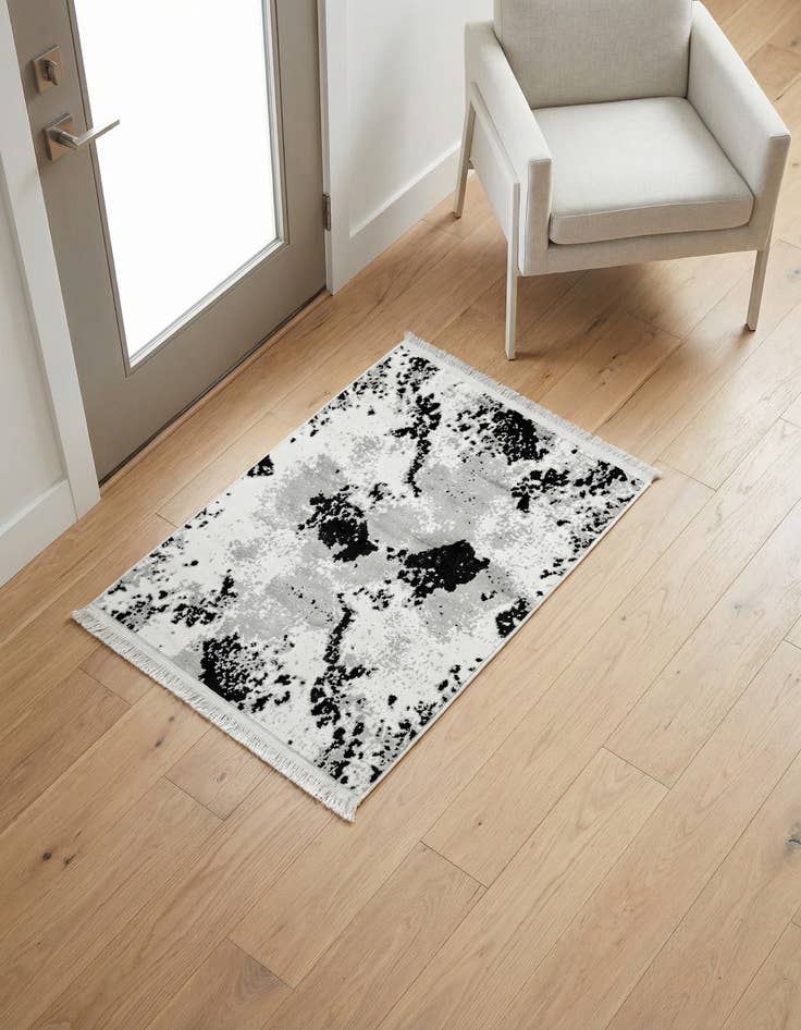 Detail image of 2' x 3' 1 Milano Rug