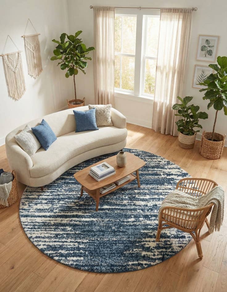 Detail image of 10' x 10' Serenity Shag Round Rug