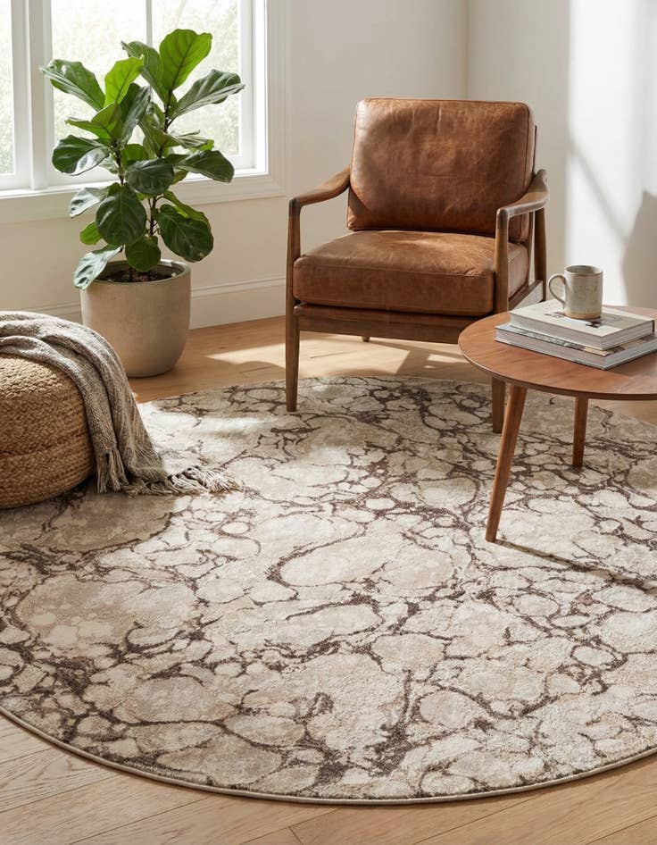 Detail image of 7' x 7' Oasis Round Rug