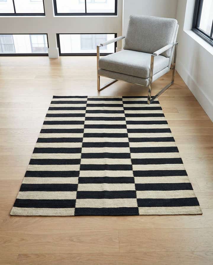 3' 5 x 4' 10 Hand Woven Kilim Modern Wool Rug