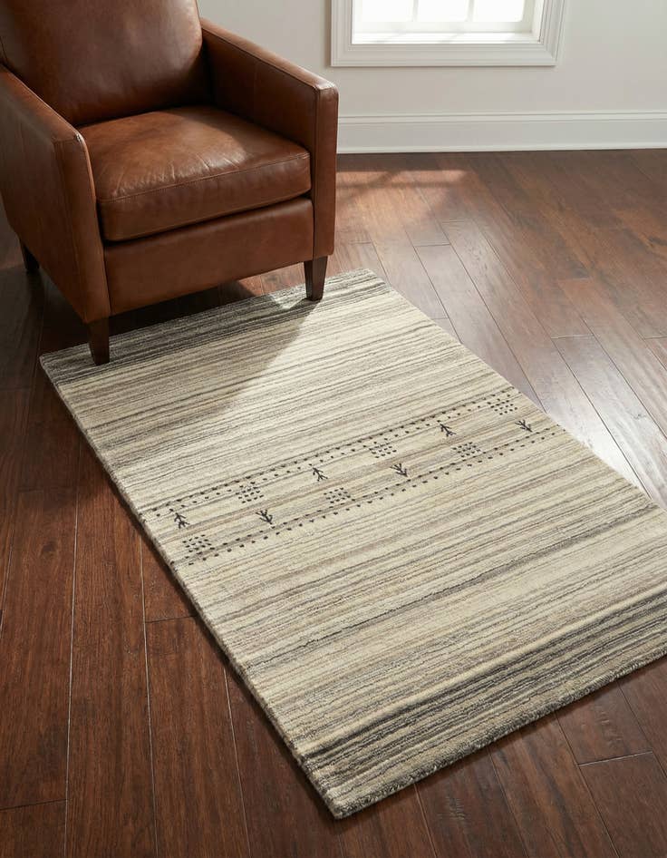 Detail image of 2' 5 x 4' Hand Knotted Gabbeh Wool Rug