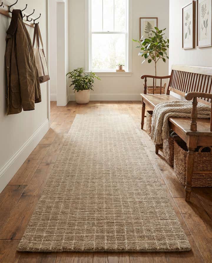 2' 7 x 10' Heritage Line Wool Runner Rug