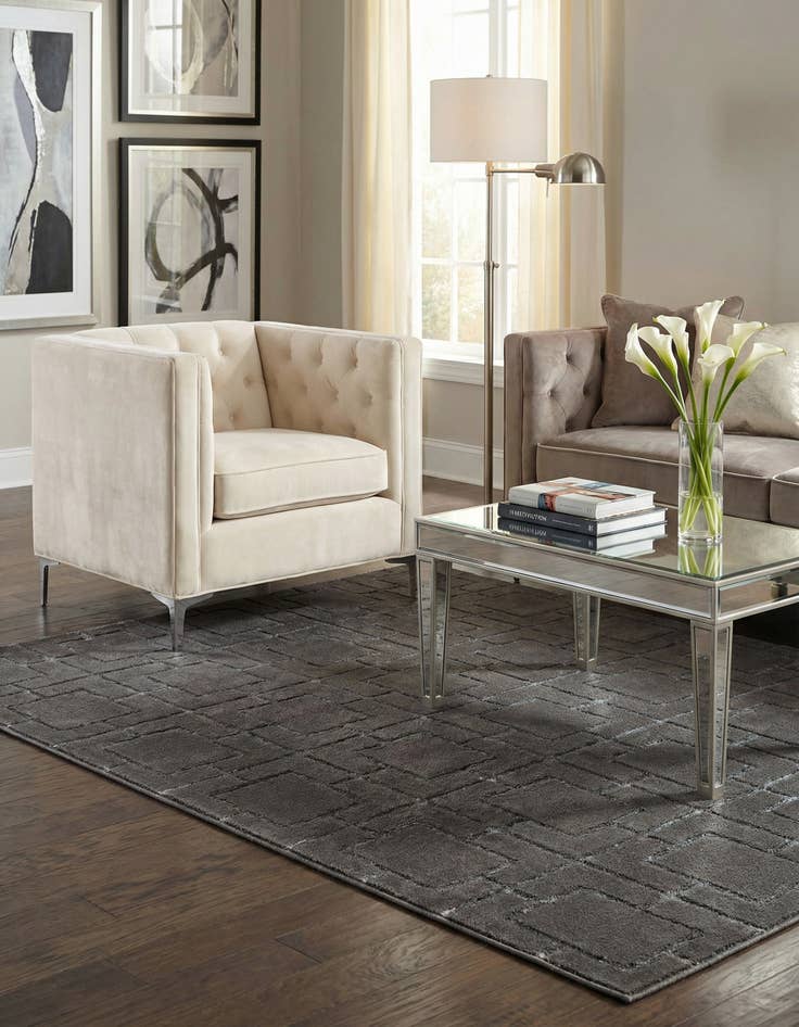 Detail image of 4' x 6'  Marilyn Monroe&trade; Glam Deco Rug