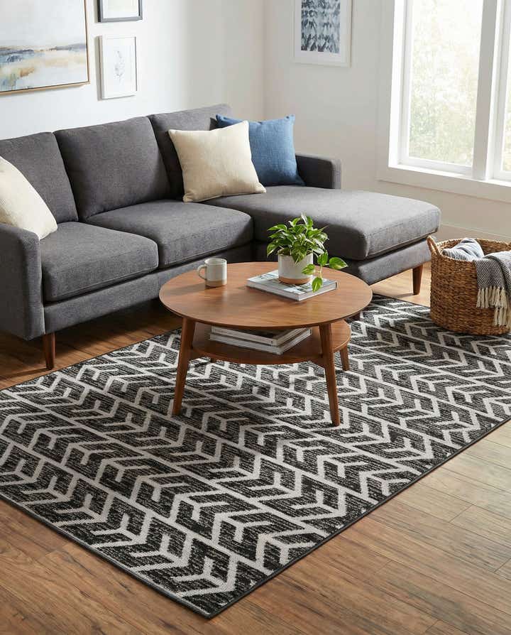 5' x 8' Easy-Clean Sabrina Soto Aston Indoor / Outdoor Rug