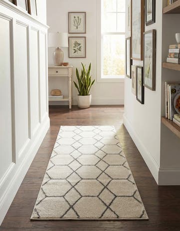 Ivory Lattice Frieze Runner Rug